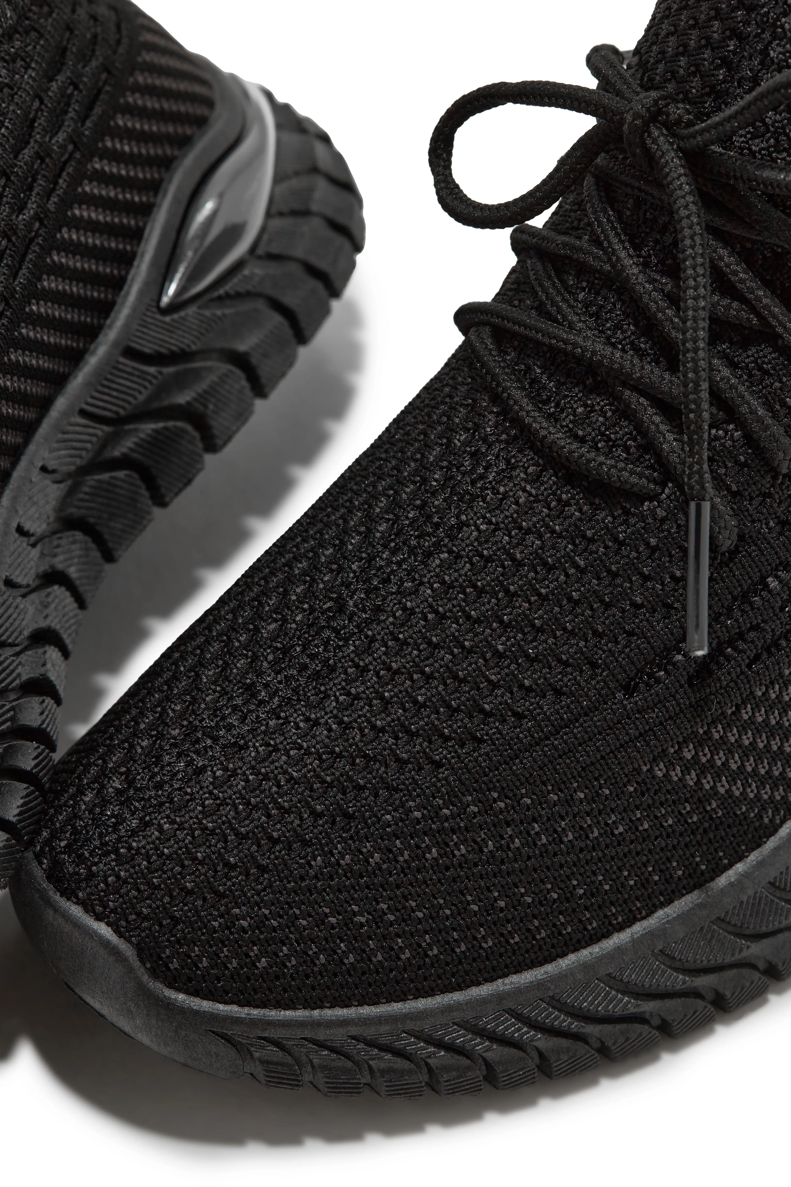 Determined Lace Up Sneakers - Black