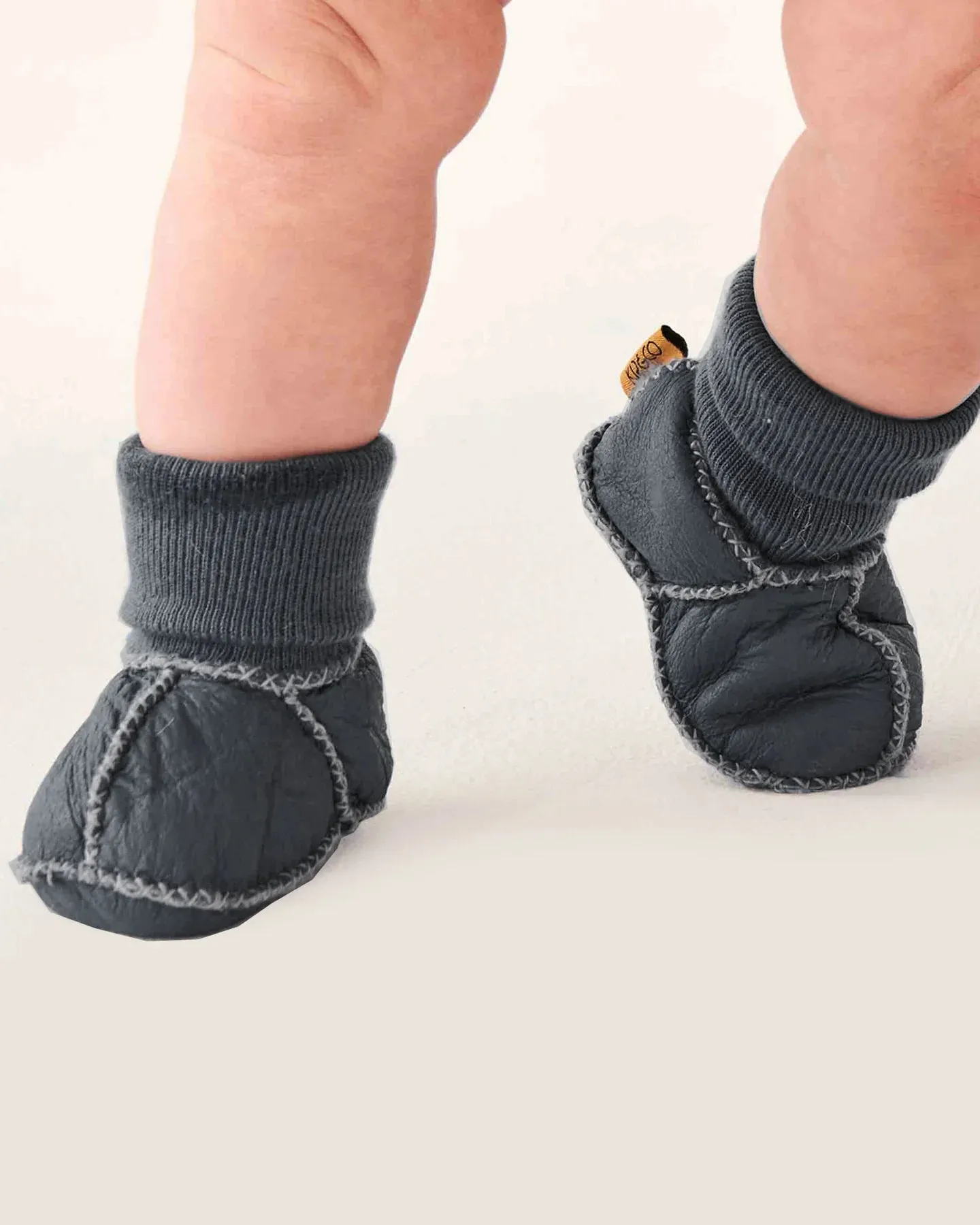 Kip & Co Baby Booties - Dark Grey