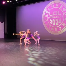 Sassy Jazz | Age: 11-15y | Monday at 18.00 - 19:00pm | Morehouse - Spring